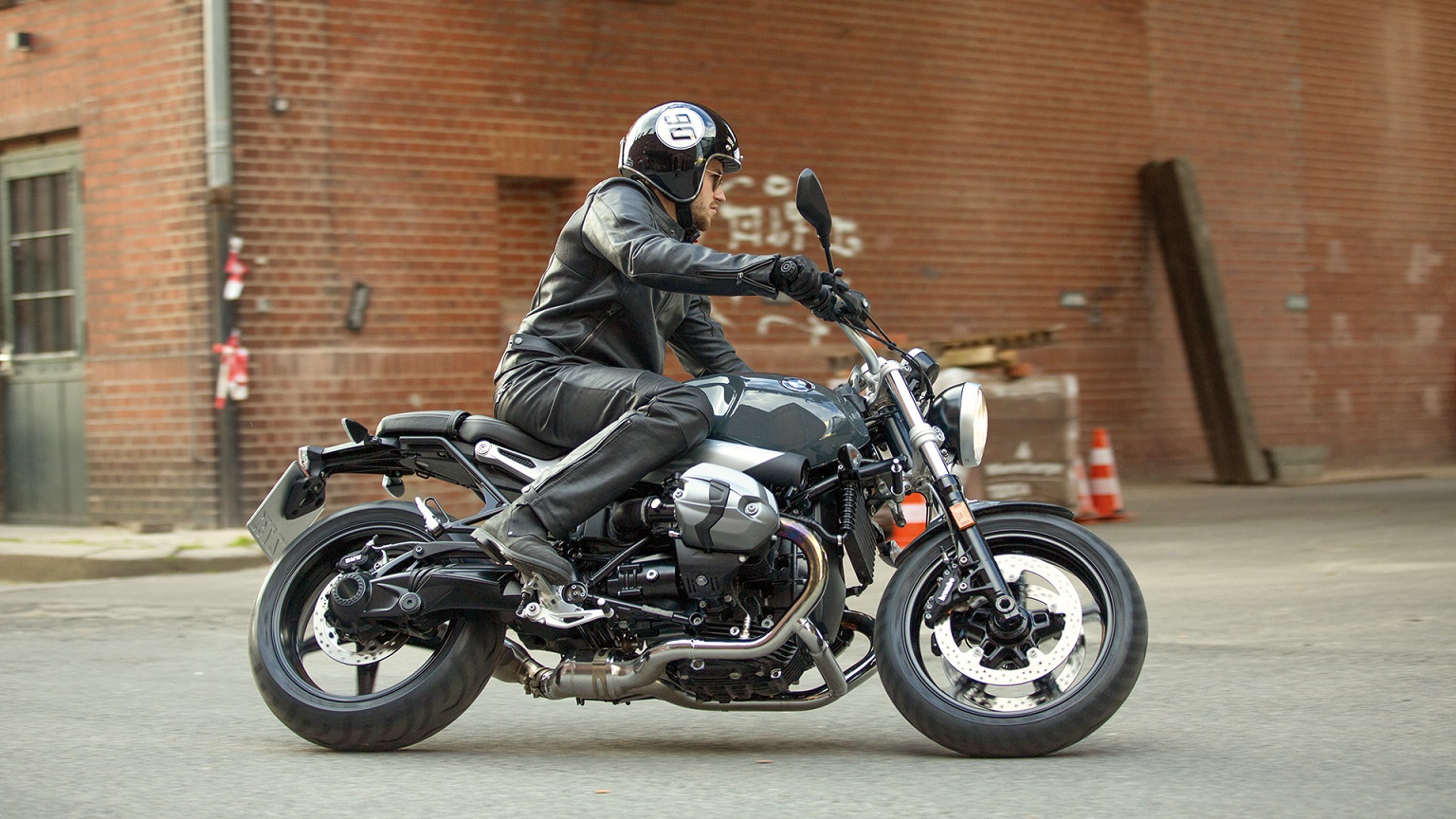 2020 BMW R nineT Pure Exterior Side View Picture